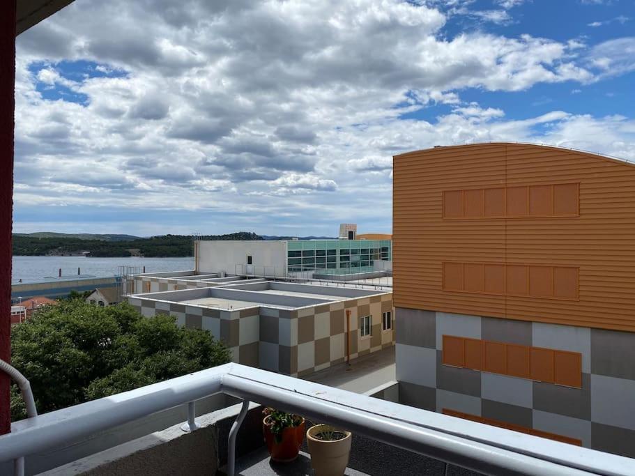 Apartman Dora, Sibenik, Sibensko-Kninska エクステリア 写真
