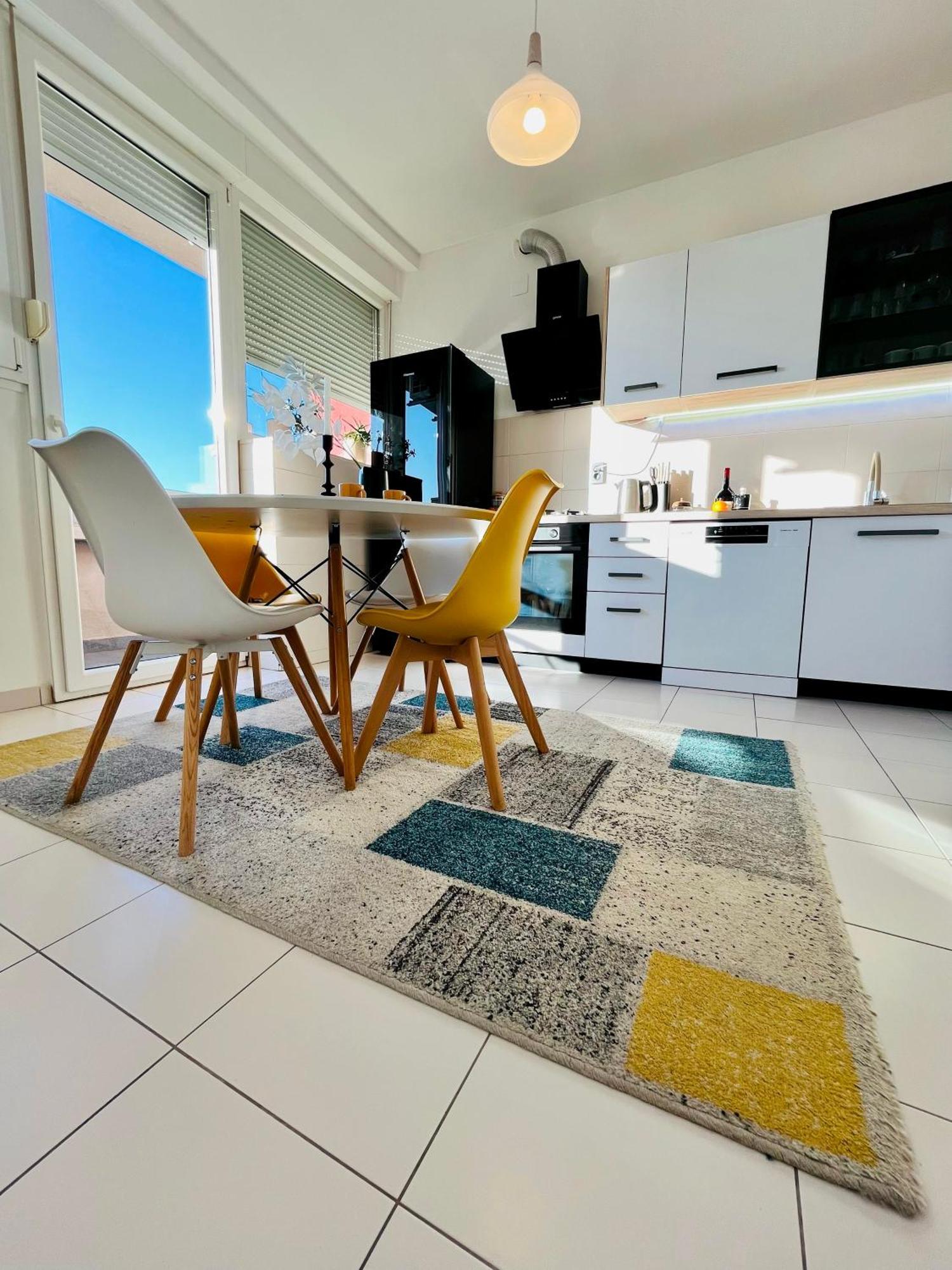 Apartman Dora, Sibenik, Sibensko-Kninska エクステリア 写真